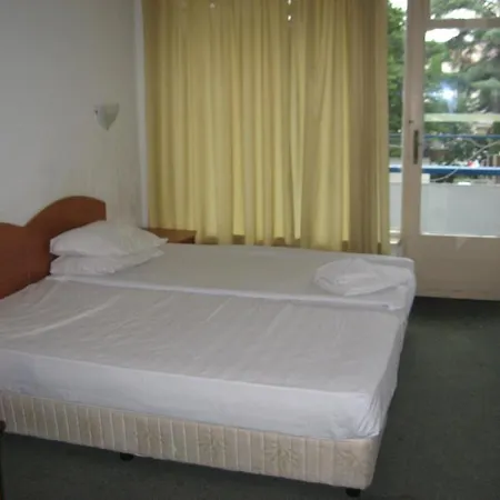 Diana Hotel Szálloda