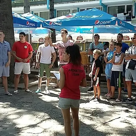 Хотел Диана 2* Златни пясъци