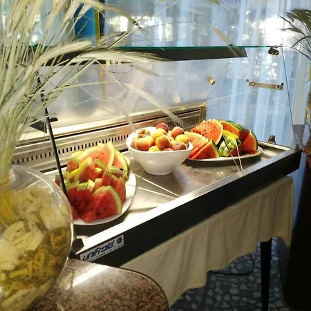 Ξενοδοχείο Diana Hotel 2*