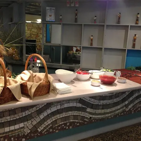 Diana Hotel Otel 2*