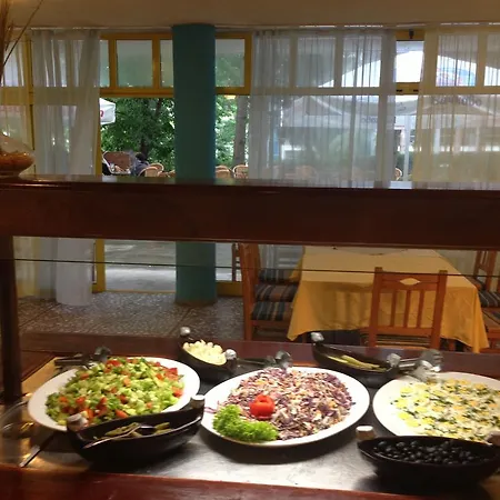 Хотел Диана