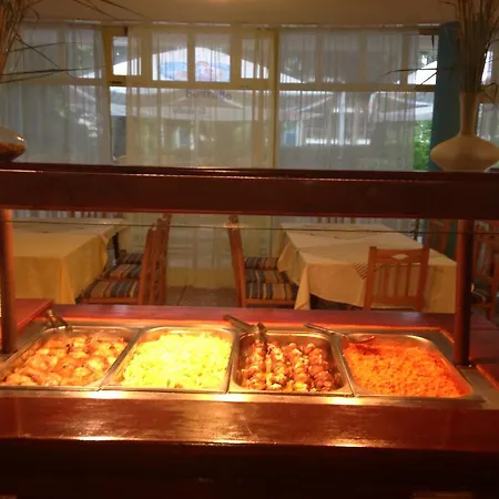 Diana Hotel Otel 2*