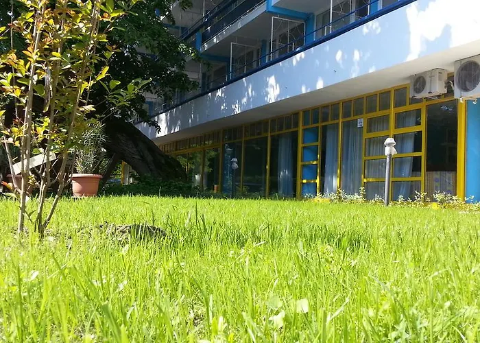 Отель Diana Hotel