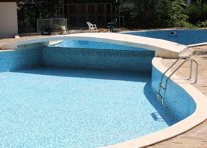 Отель Diana Hotel